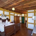Hotel Der Schwan & Restaurant 3*