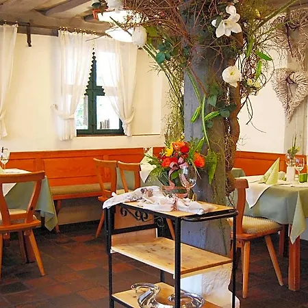 Hotel Der Schwan & Restaurant