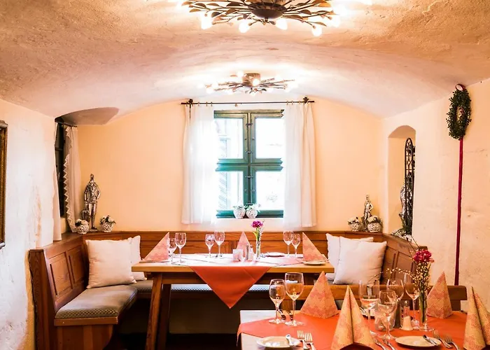 Hotel Der Schwan & Restaurant Schwanstetten